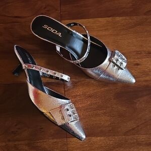 Soda Silver Women's Grommet Design Kitten Heels